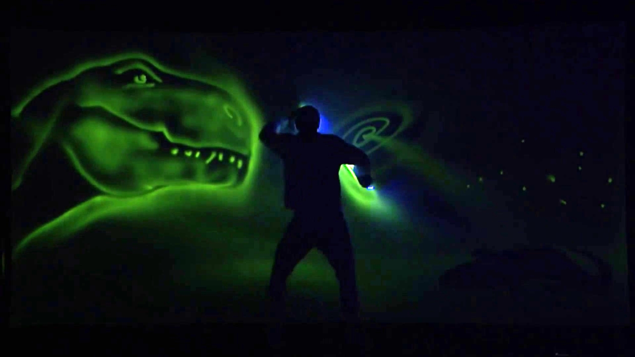 America's Got Talent: Light Artist Alex Dowis Paints Inspirational Story