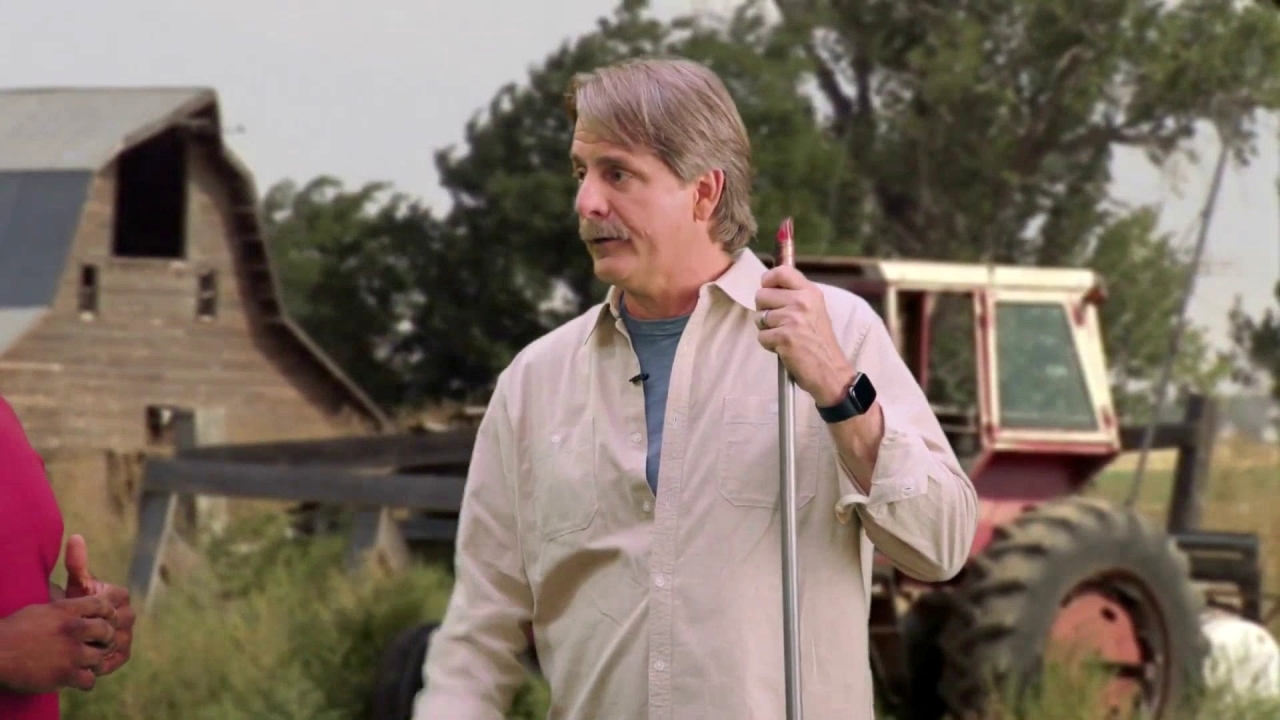 Bring The Funny: Jk! Studios And Jeff Foxworthy: Are Sketch Settings Important?