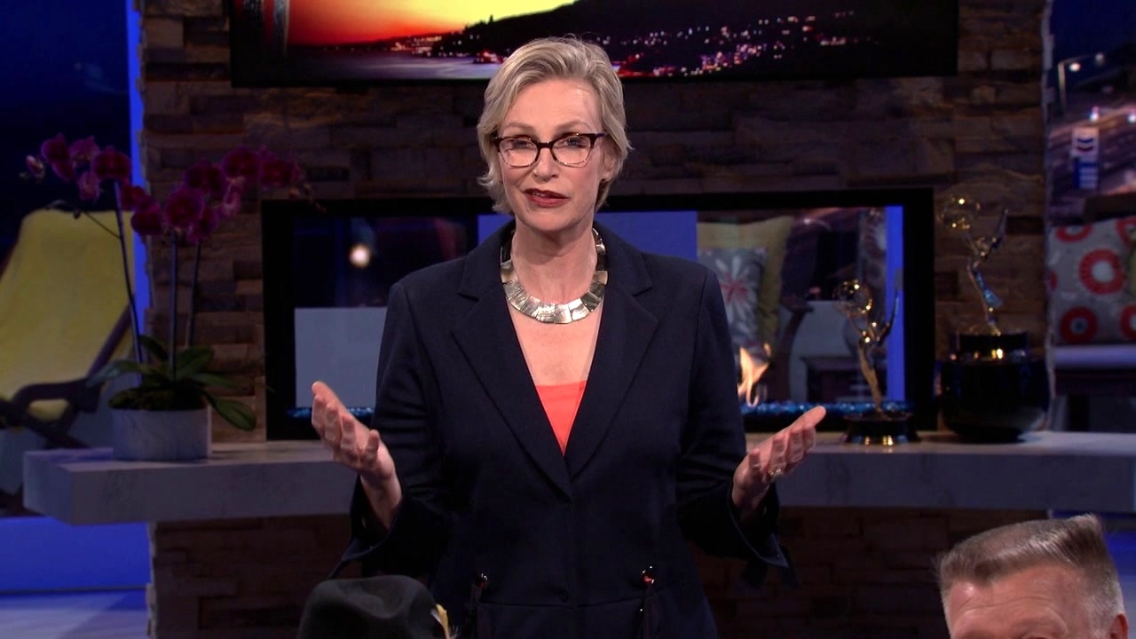 Hollywood Game Night: Brooklyn Cast And Others Play Pop Quiz