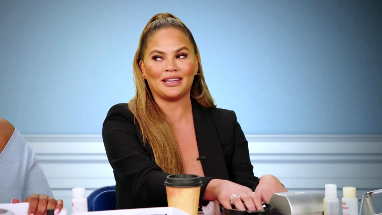 Bring The Funny: Tacarra Williams Nails It With Chrissy Teigen