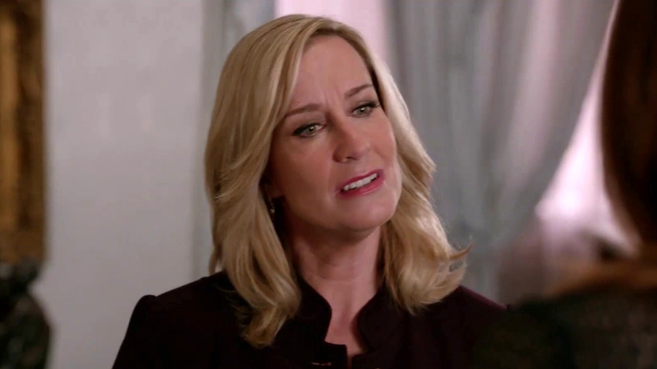 Good Witch: The Grey-Cation