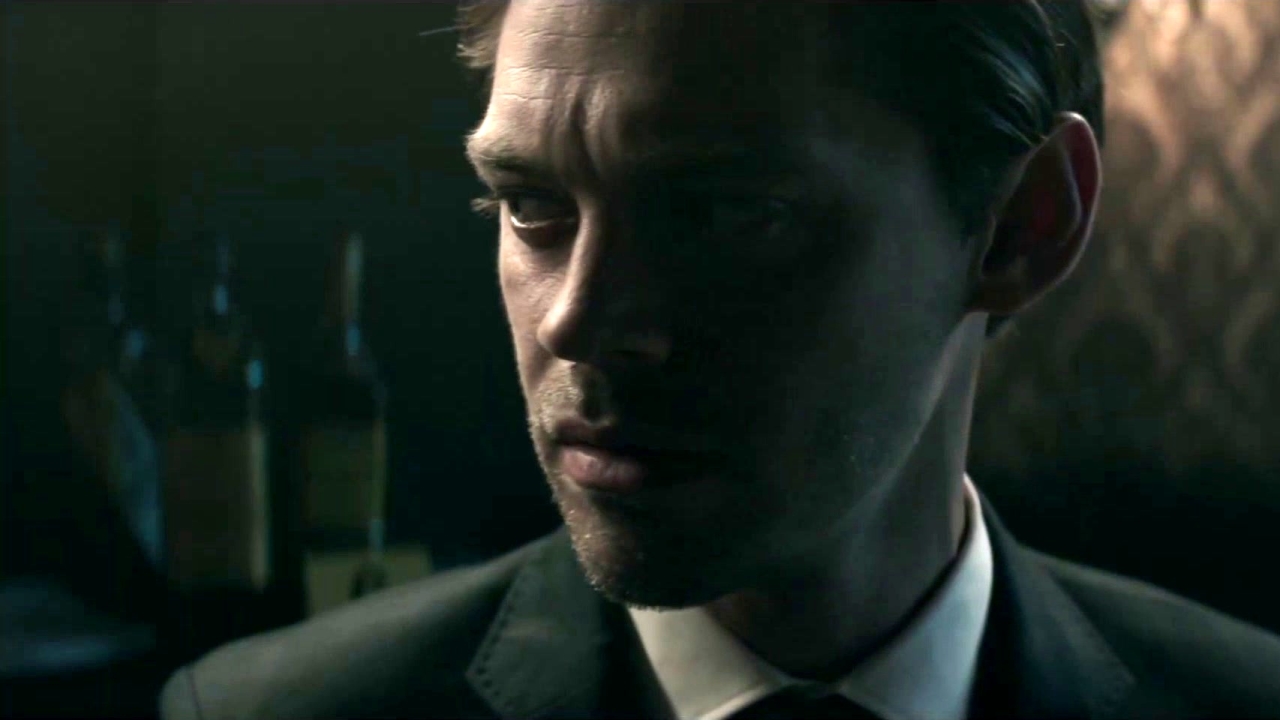Prodigal Son: Gil Brings Malcolm To The Crime Scene