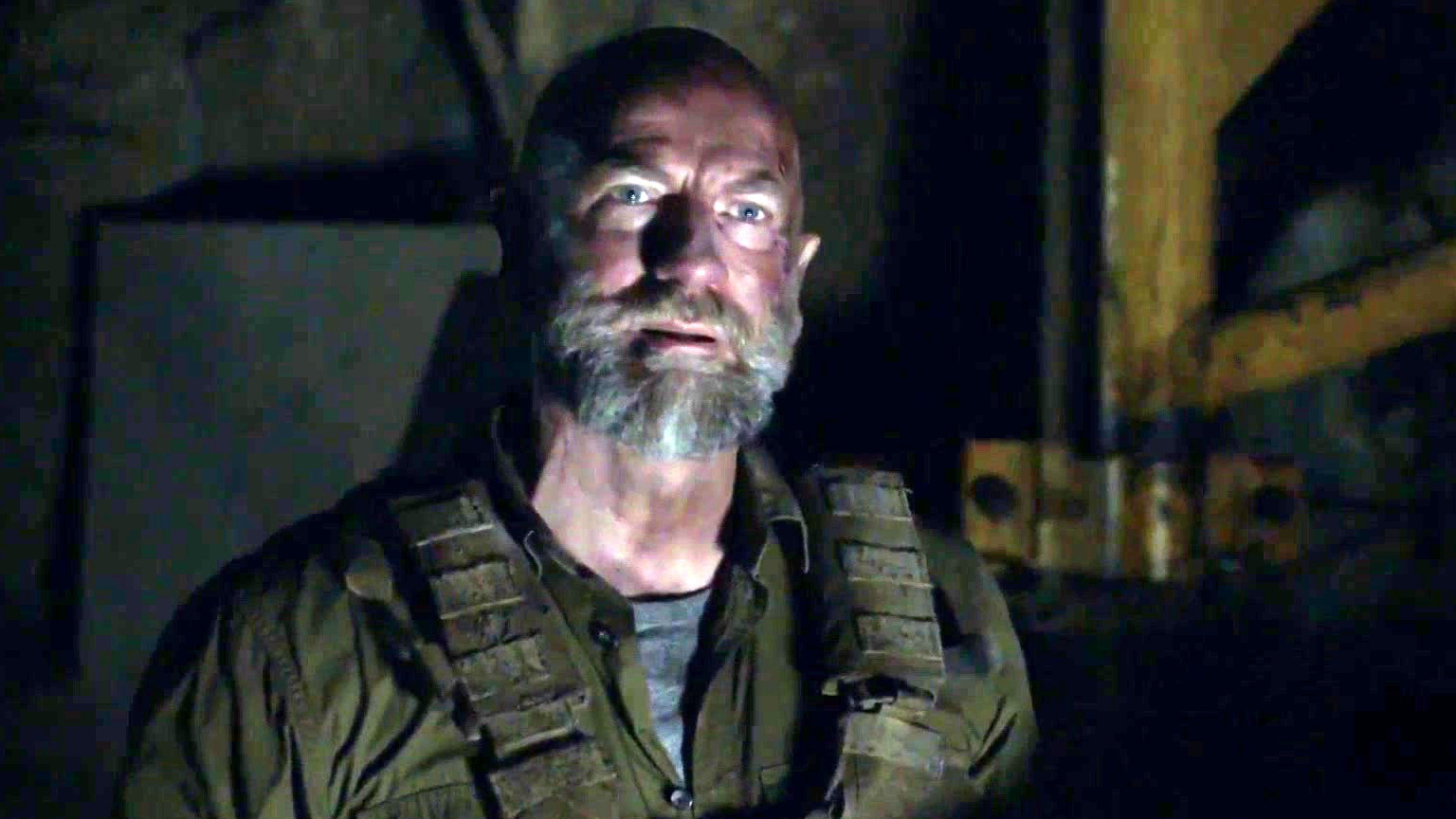 Colony: Macgregor And Bugs Argue