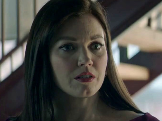 Prodigal Son: Jessica Calls Eve On Malcolm's Behalf
