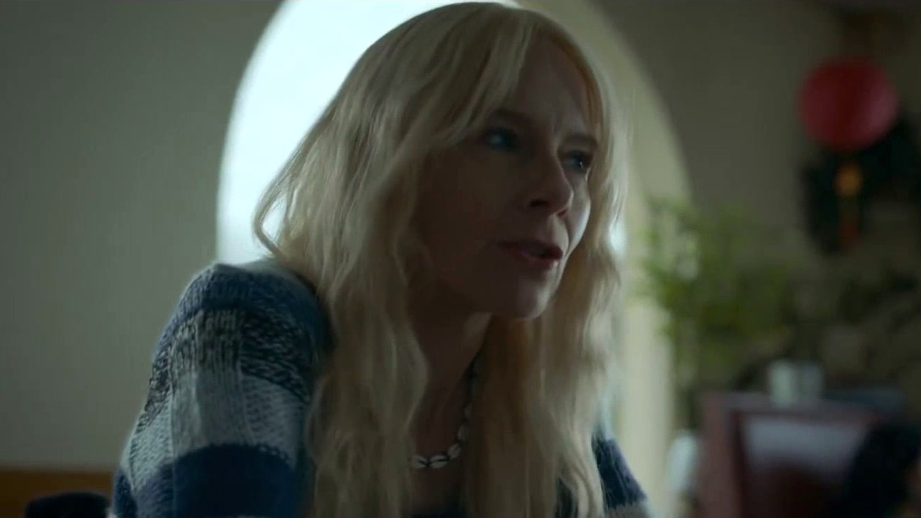 Lost Girls: Amy Ryan Breaks Down Her Powerful Role (Featurette)