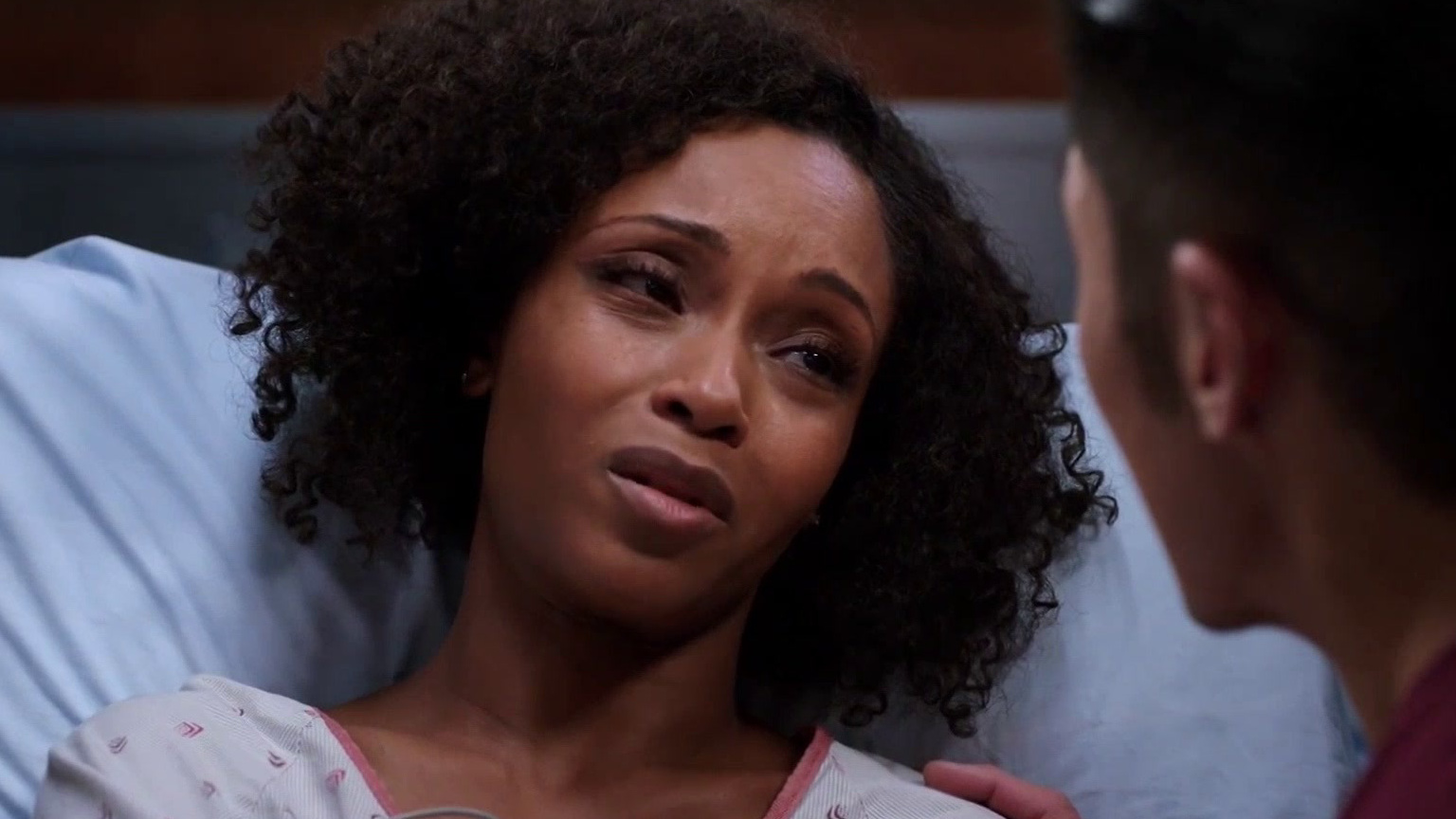 Chicago Med: April Finally Tells Choi About Her Kiss With Crockett