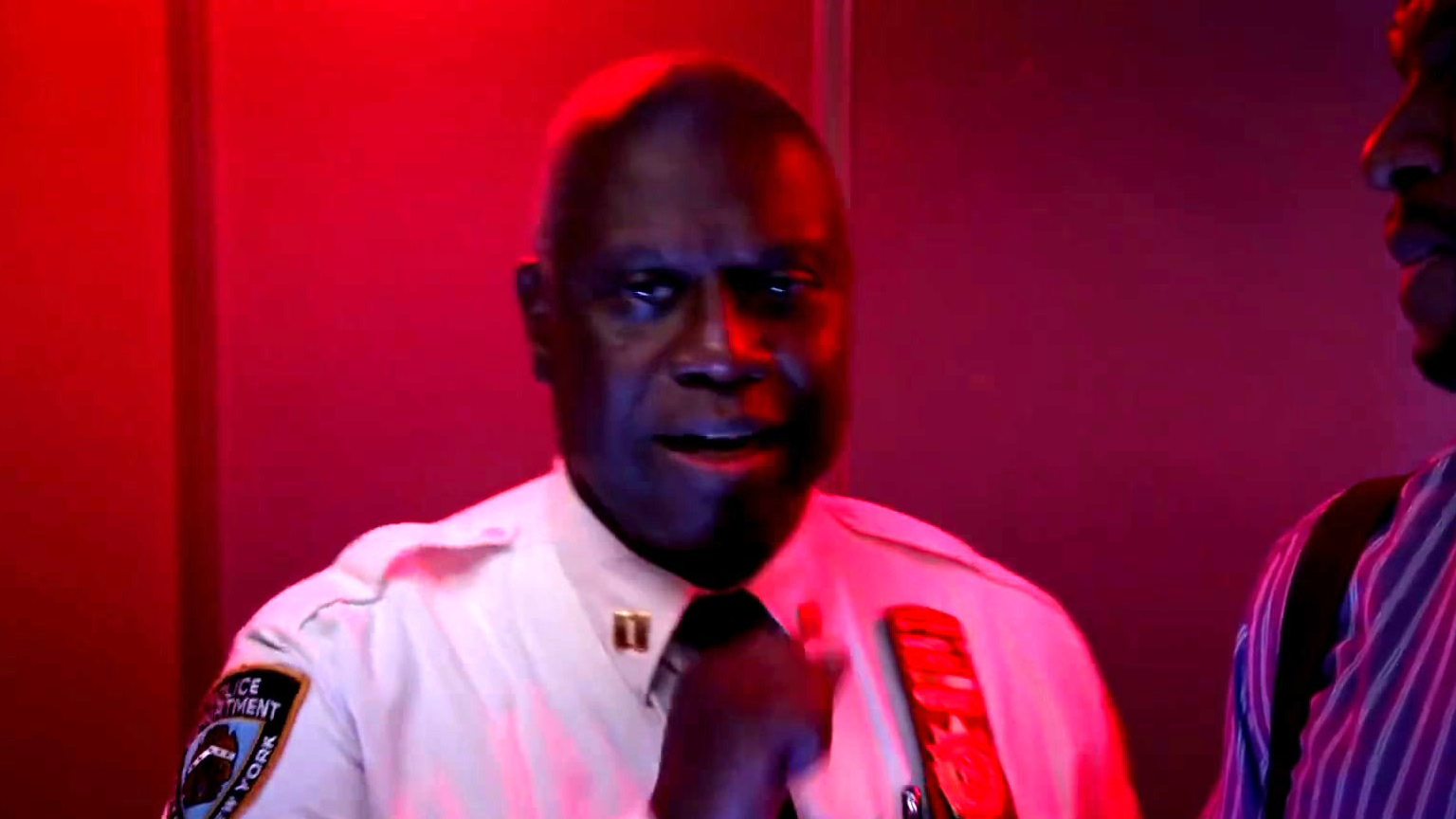 Brooklyn Nine-Nine: Amy's Last Shift Before Having Her Baby