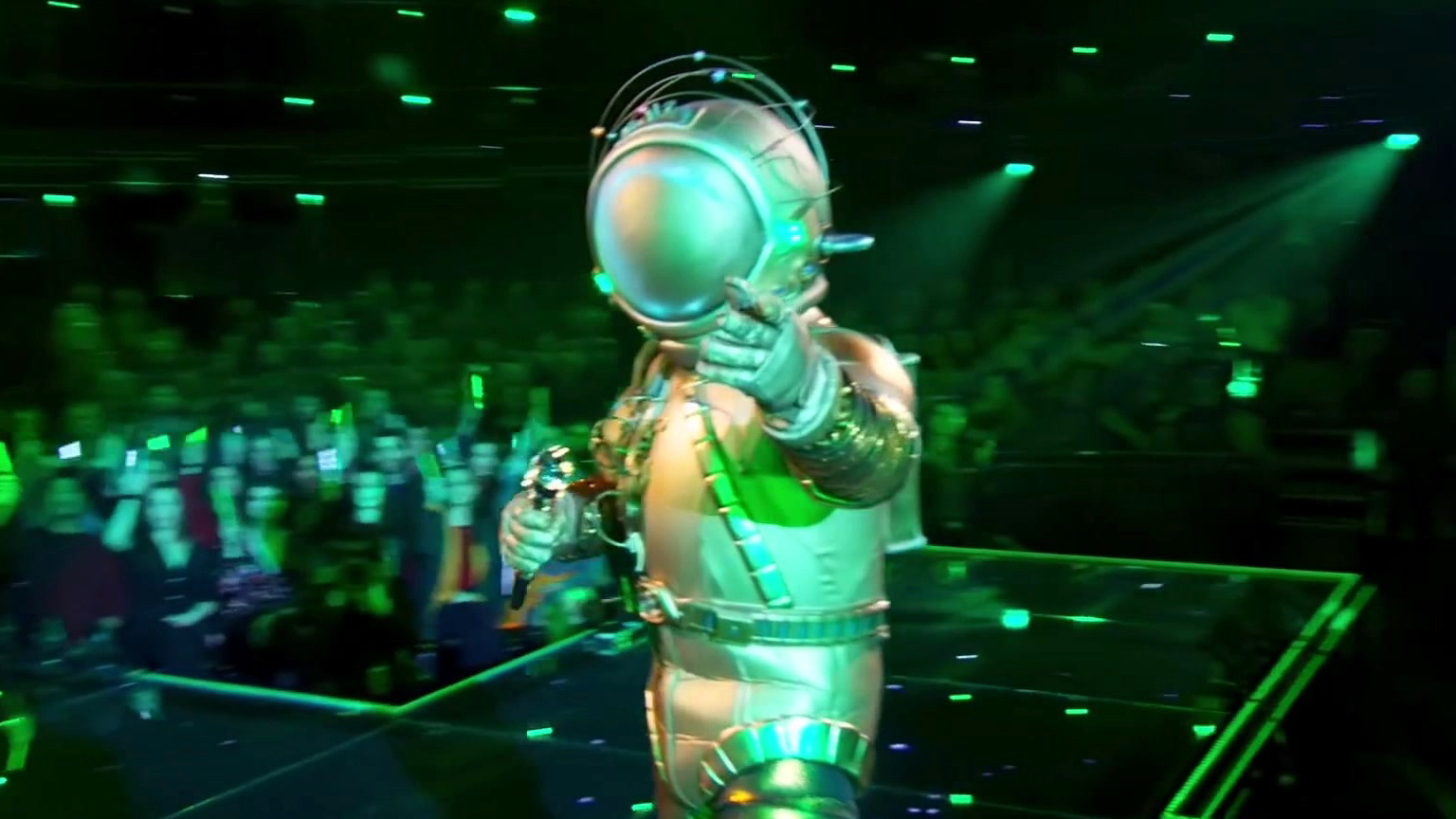 The Masked Singer: Astronaut Performs Story Of My Life By One Direction