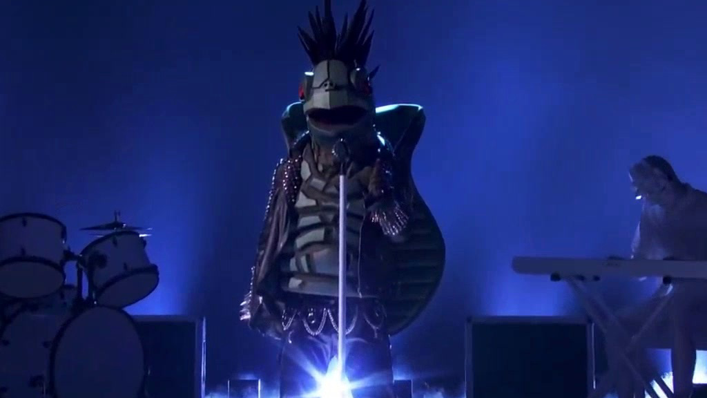 The Masked Singer: Turtle Performs Before You Go