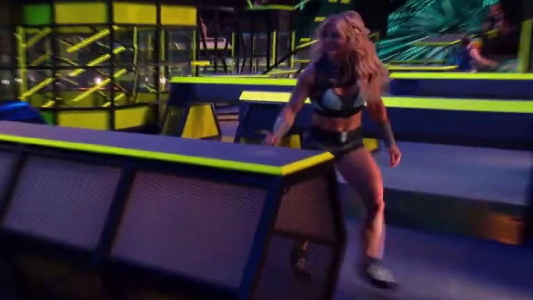 Ultimate Tag: The Boss Can't Catch Vanessa