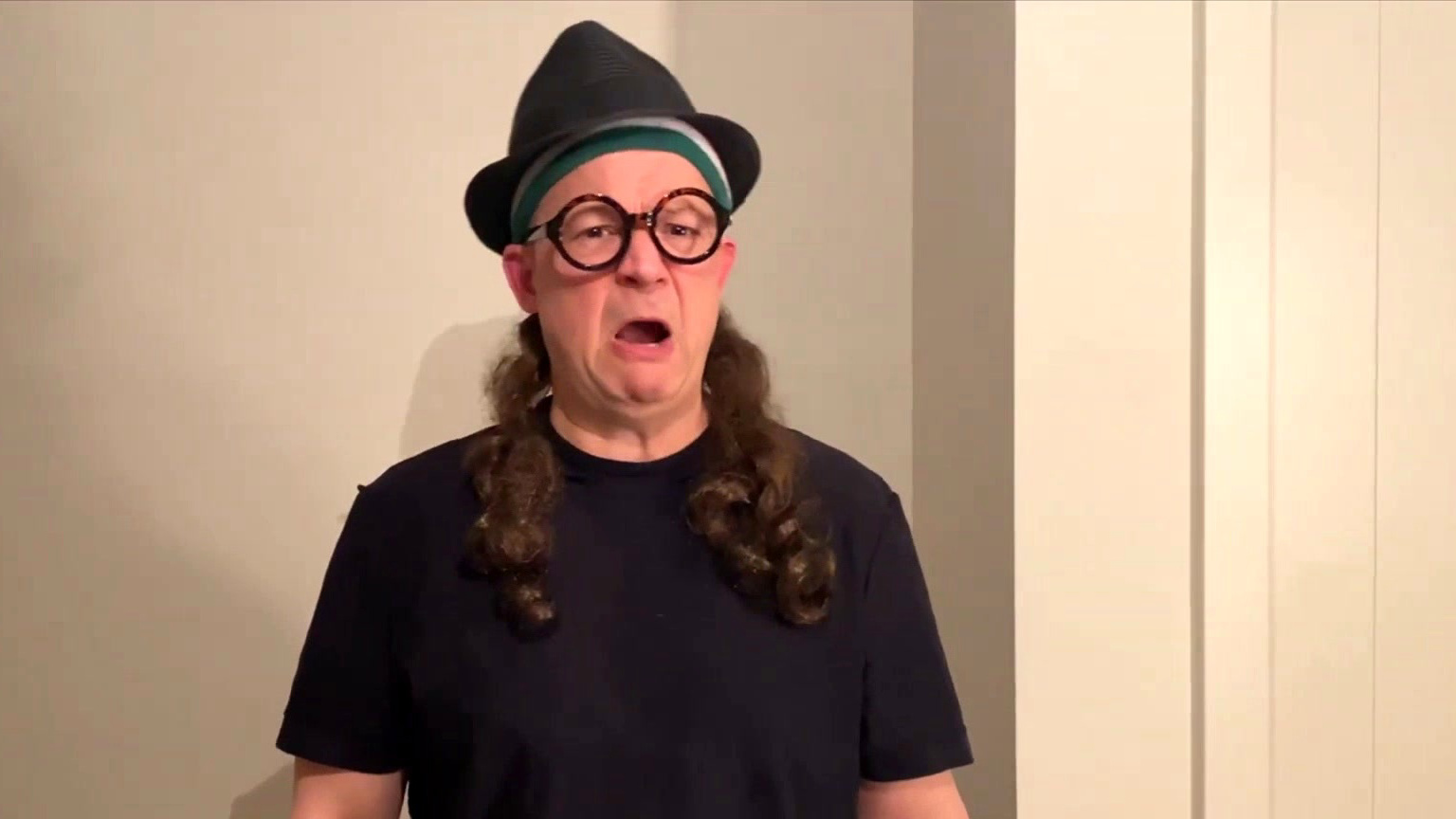 Tournament Of Laughs: Chip Chipperson Is Goin' To The Club
