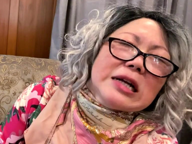 Tournament Of Laughs: Mother Cho Makes Her Own Fun