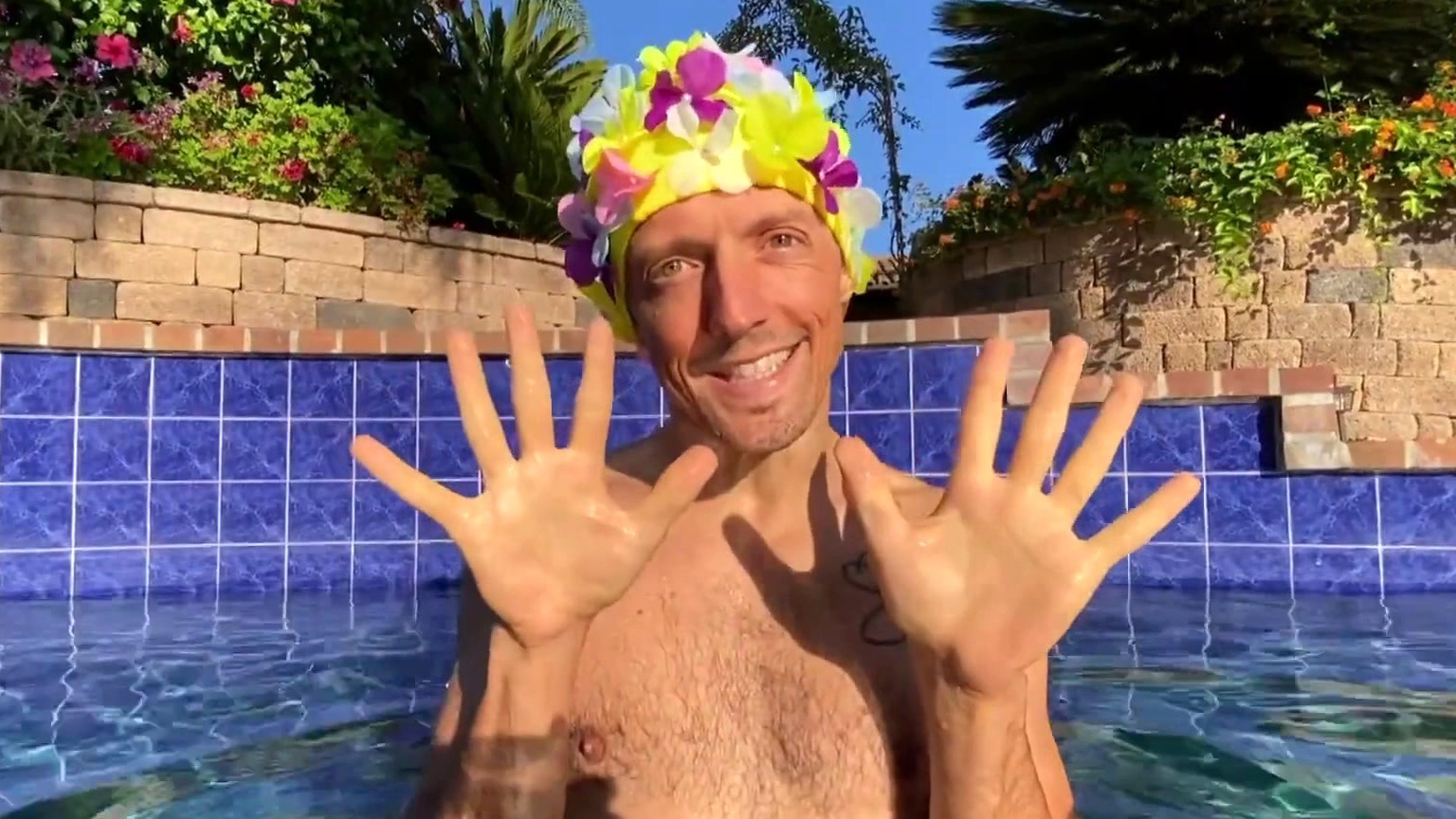 Celebrity Show-Off: A Mragical Musical With Mraz