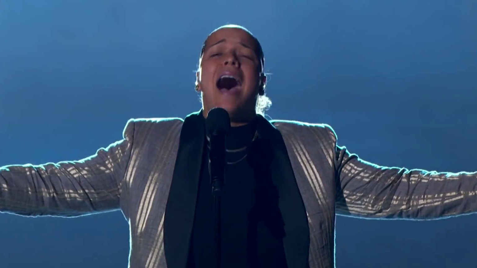 America's Got Talent: Celina Sings A Soulful Rendition Of Strong