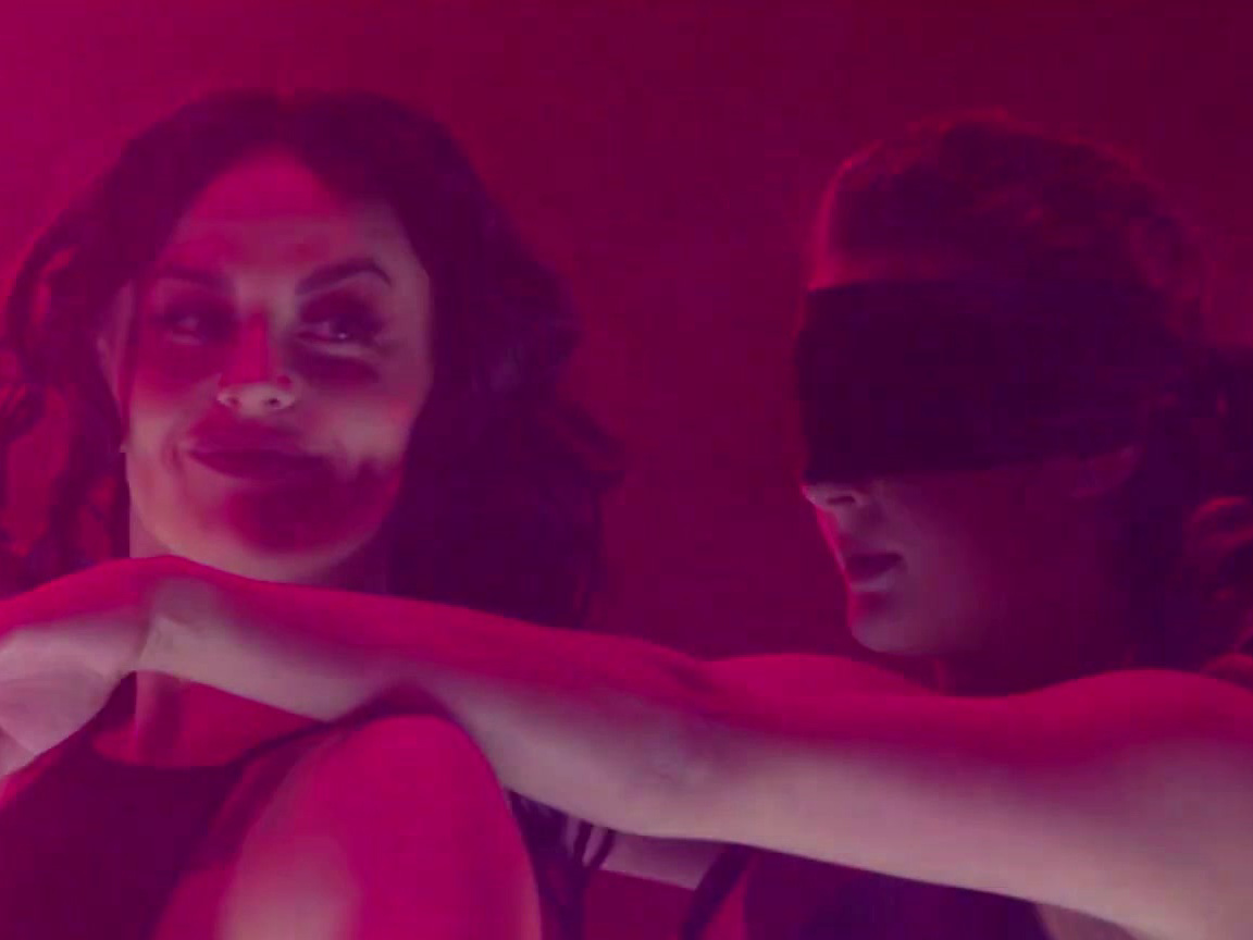 America's Got Talent: Bello Sisters Turn Up The Heat With Blindfolded Acrobatics