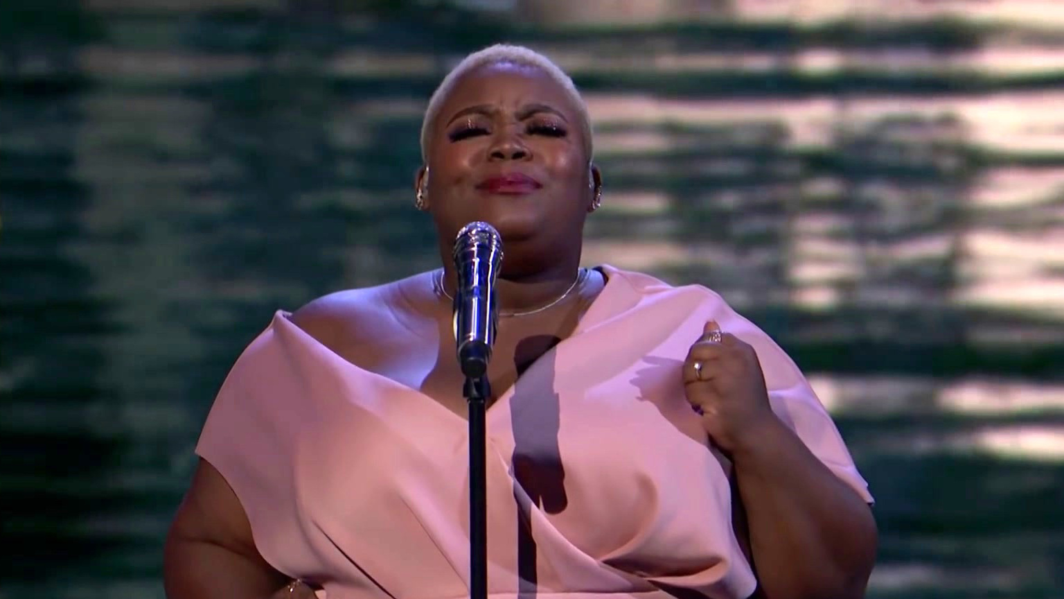 America's Got Talent: Cristina Rae's Stunning Cover Of Jump