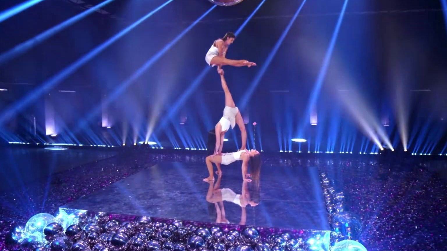 America's Got Talent: Bishop Briggs, Deadly Games, Alan Silva And Bello Sisters Wow America