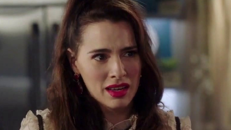Filthy Rich: Ginger Gets A Slushy Thrown At Her