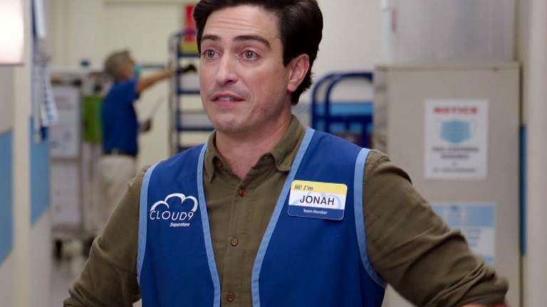 Superstore: Jonah Wants A Shot At Floor Supervisor