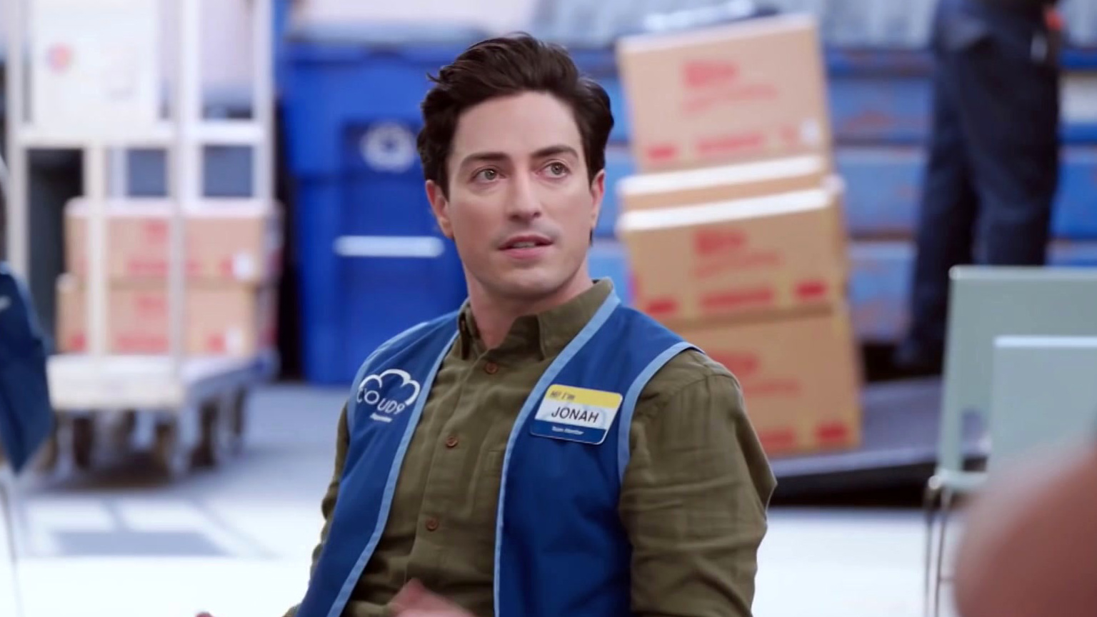 Superstore: Cheyenne Won't Be Dina's Puppet