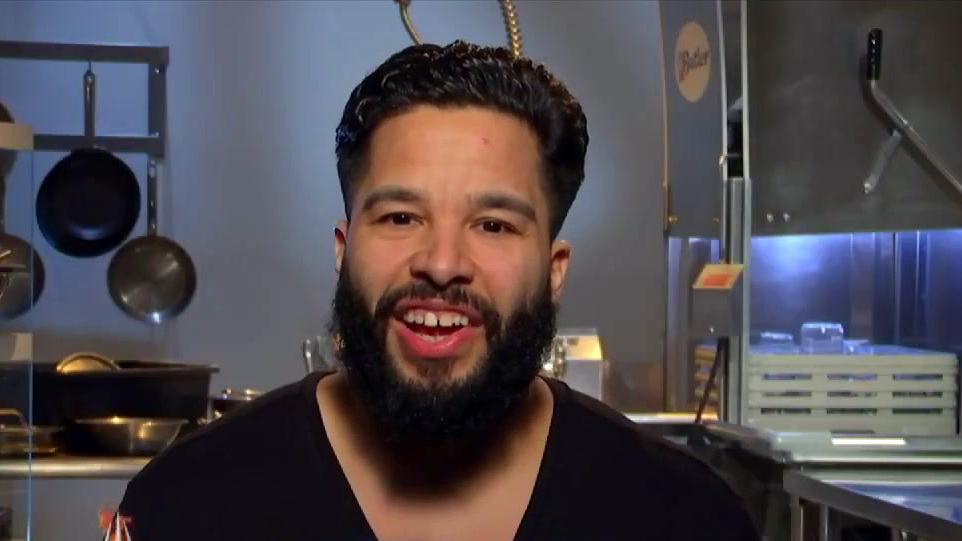 Hell's Kitchen Jenn Louis Arrives As A Guest Judge TV Guide