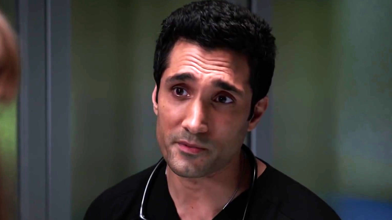 Chicago Med: Crockett And Manning's Relationship Gets Called Out