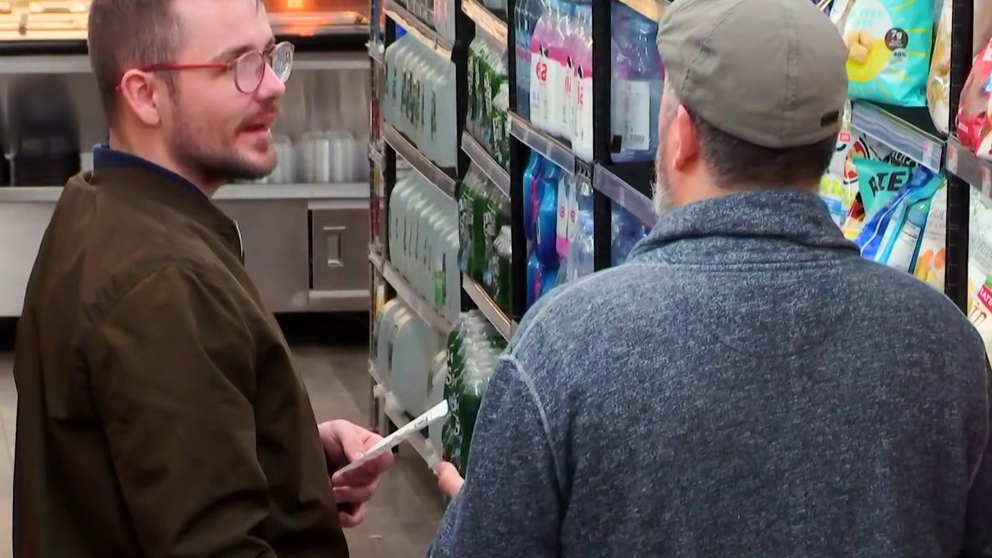 Impractical Jokers: Pity in Pink