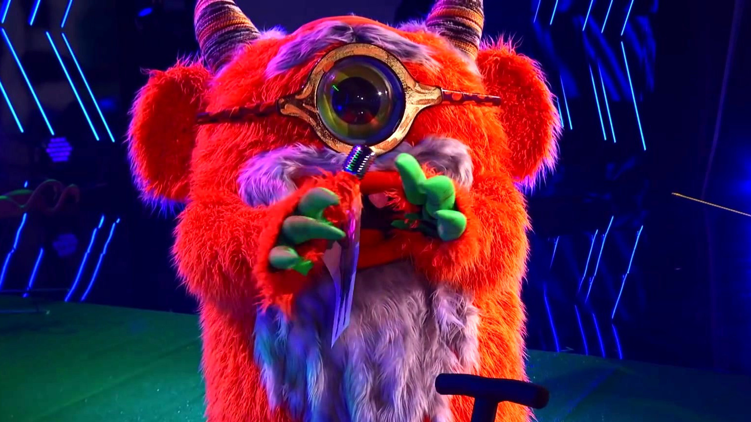 The Masked Singer: Grandpa Monster Performs Bad Reputation