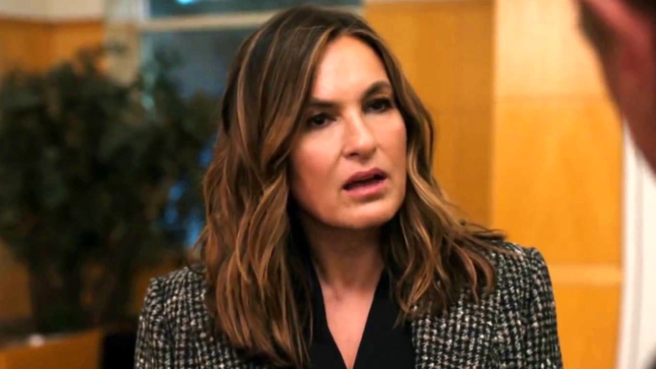 Law & Order: Organized Crime: Stabler Keeps Benson At A Distance
