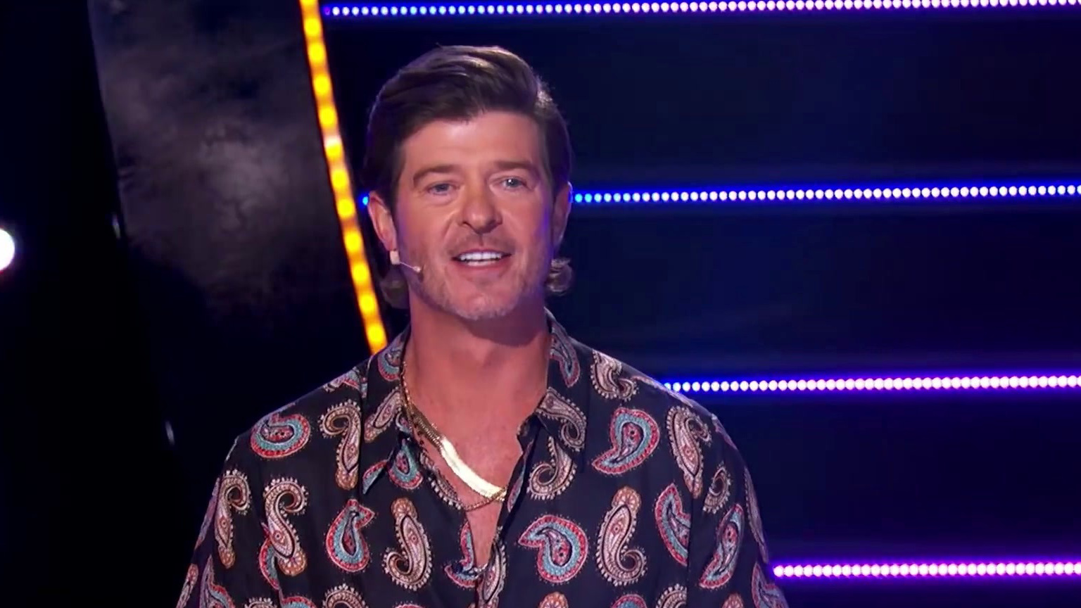 The Masked Singer: The Bulldog Is Revealed!
