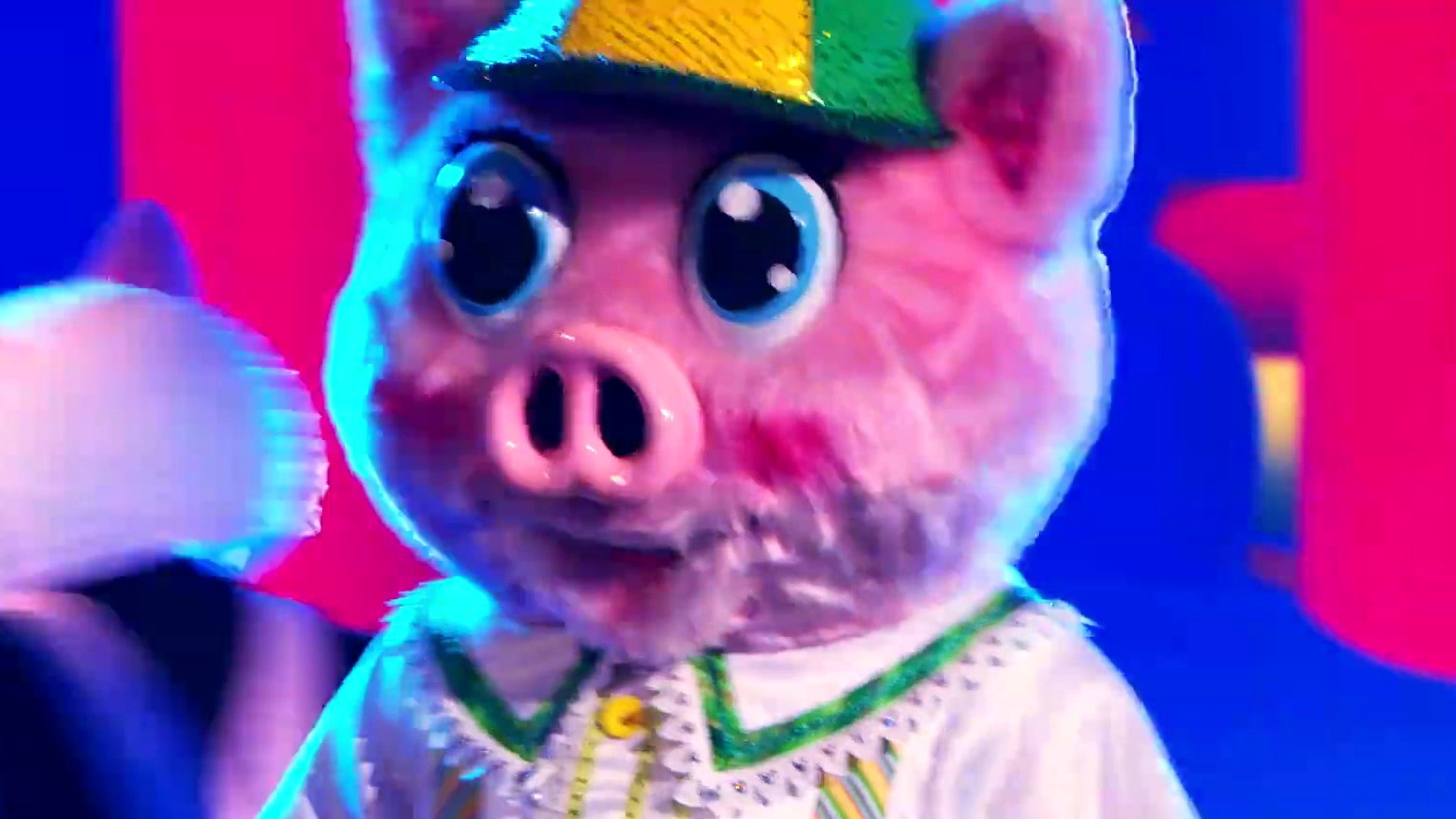 The Masked Singer: Piglet Performs The Pretender