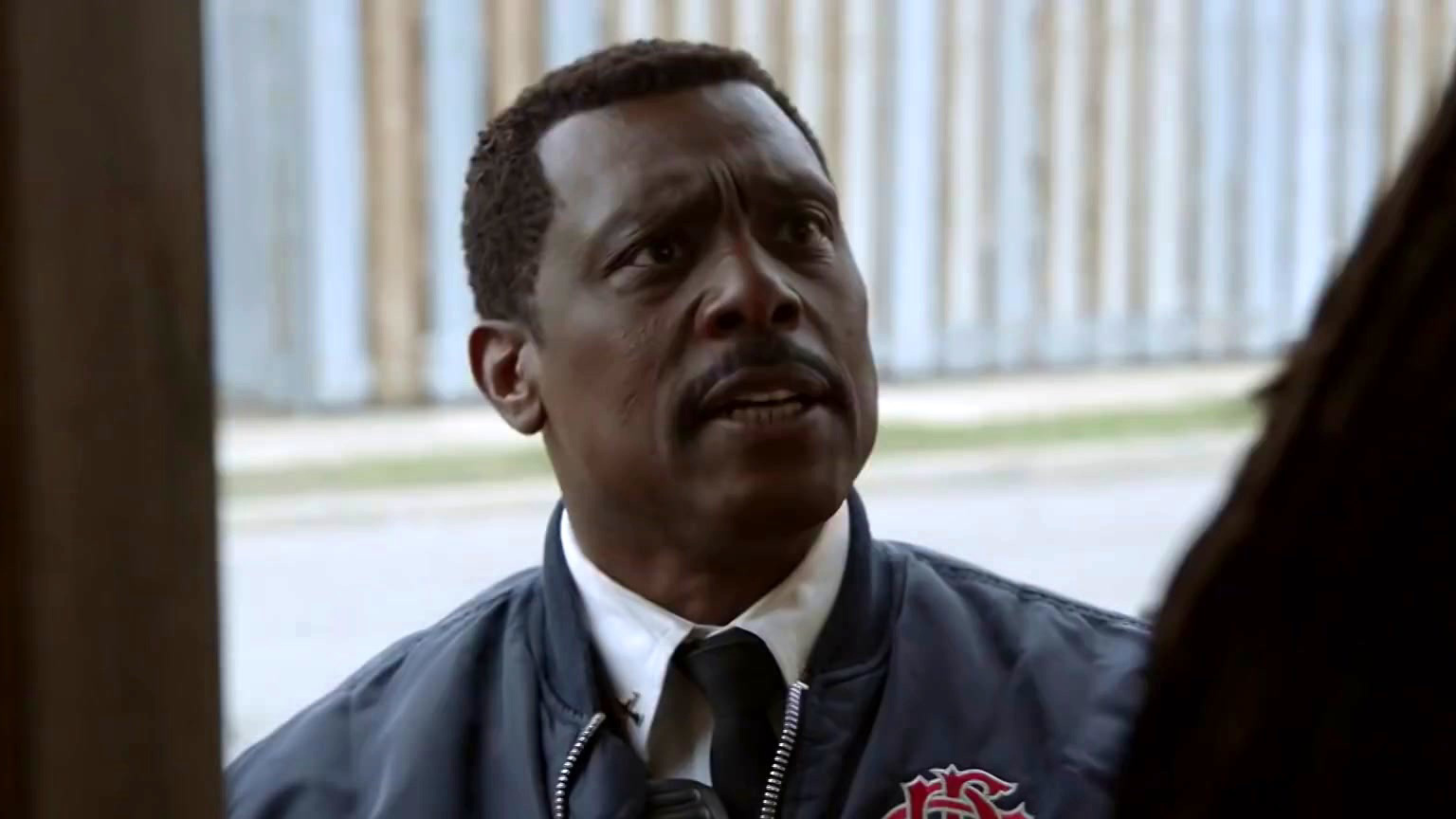 Chicao Fire: Kidd Thinks Fast To Help A Girl In Danger
