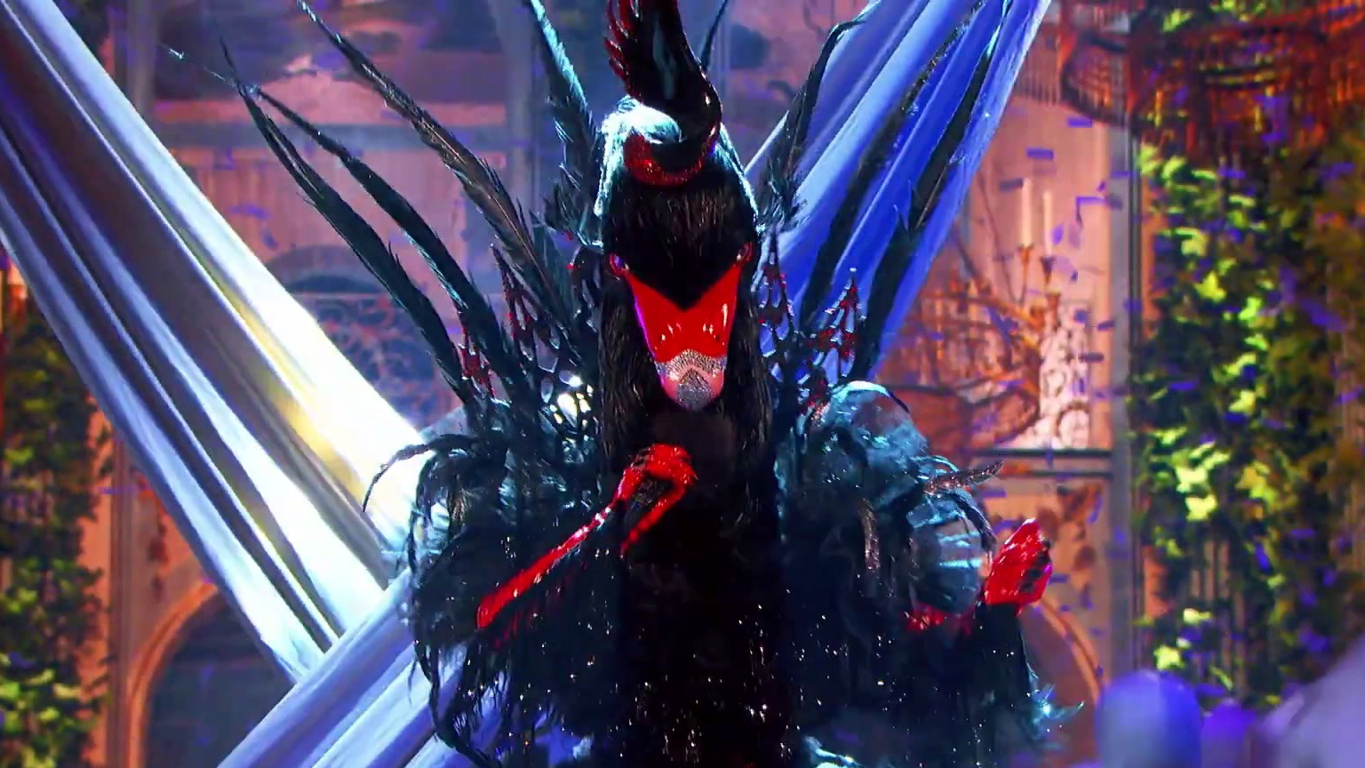 The Masked Singer: Black Swan Performs How Am I Supposed To Live Without You