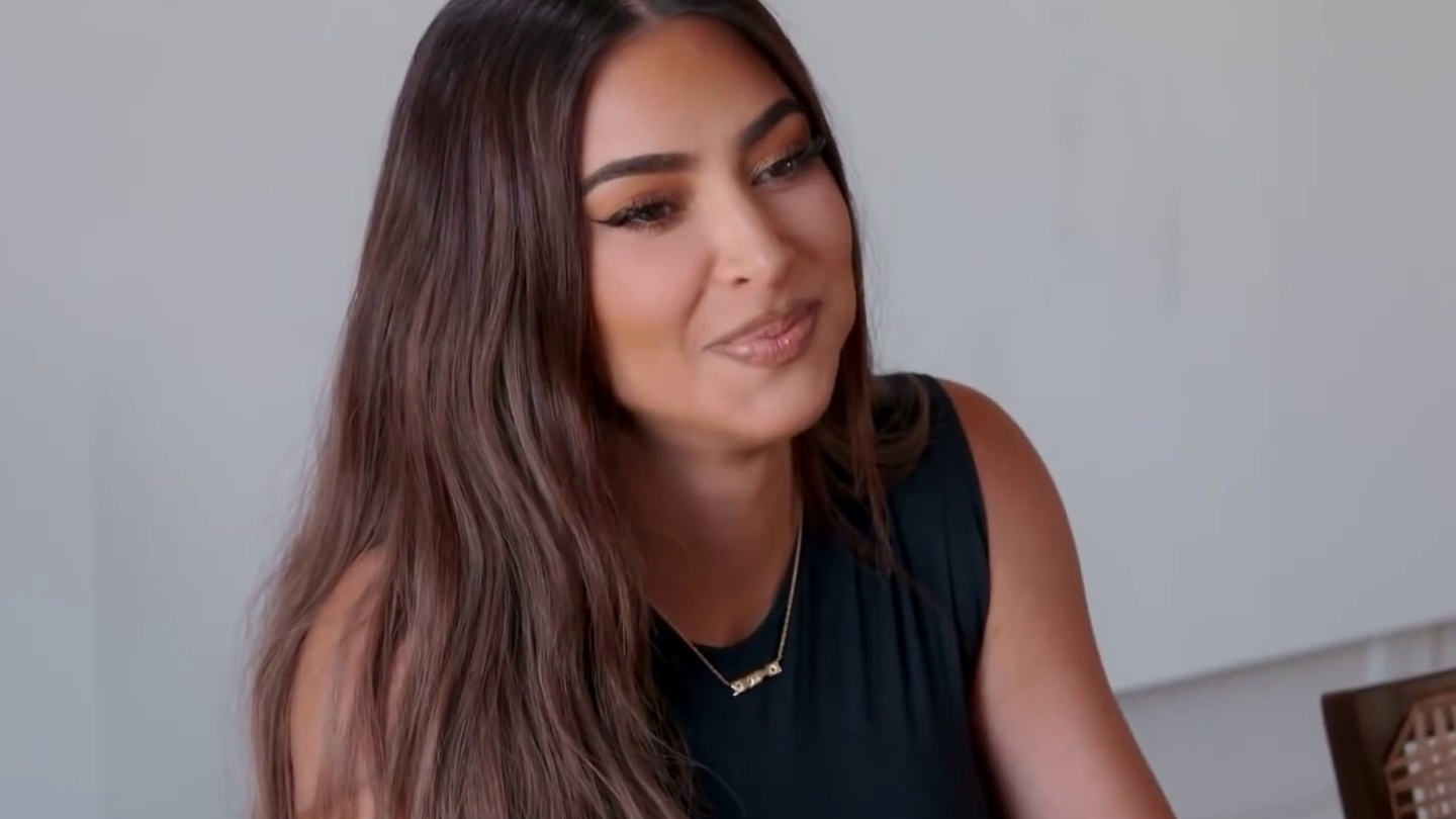 Keeping Up with the Kardashians: Kendall Jenner Returns Birthday Gifts From Kourtney?