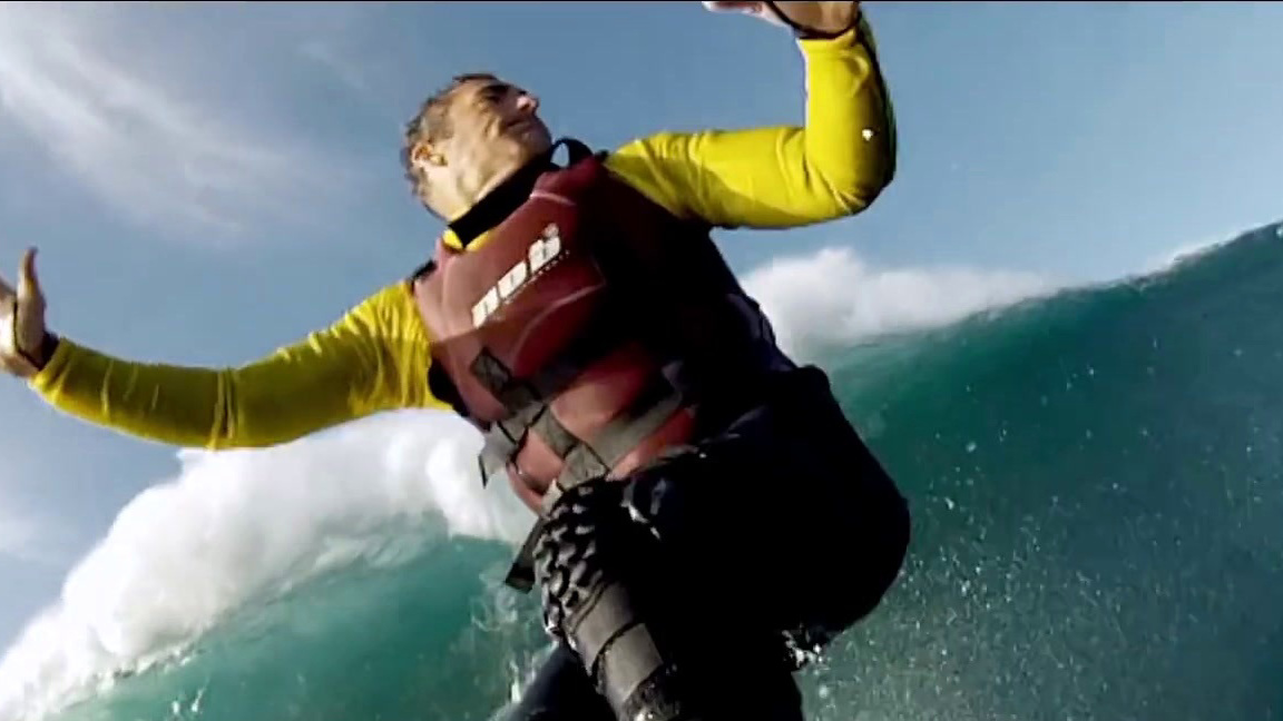 100 Foot Wave: Season 1