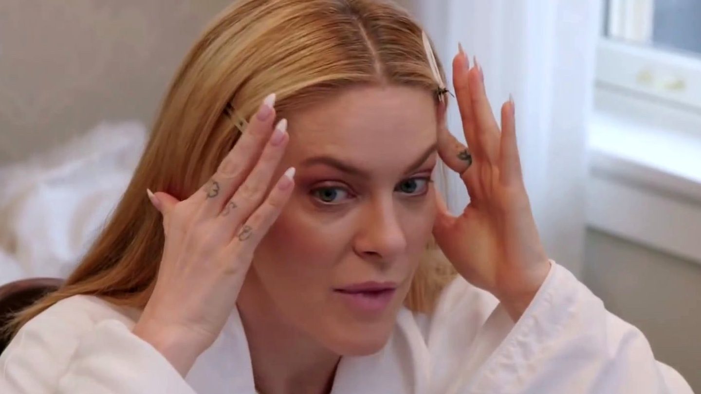 The Real Housewives of New York City: Light As A Feather, Stiff As A Bored