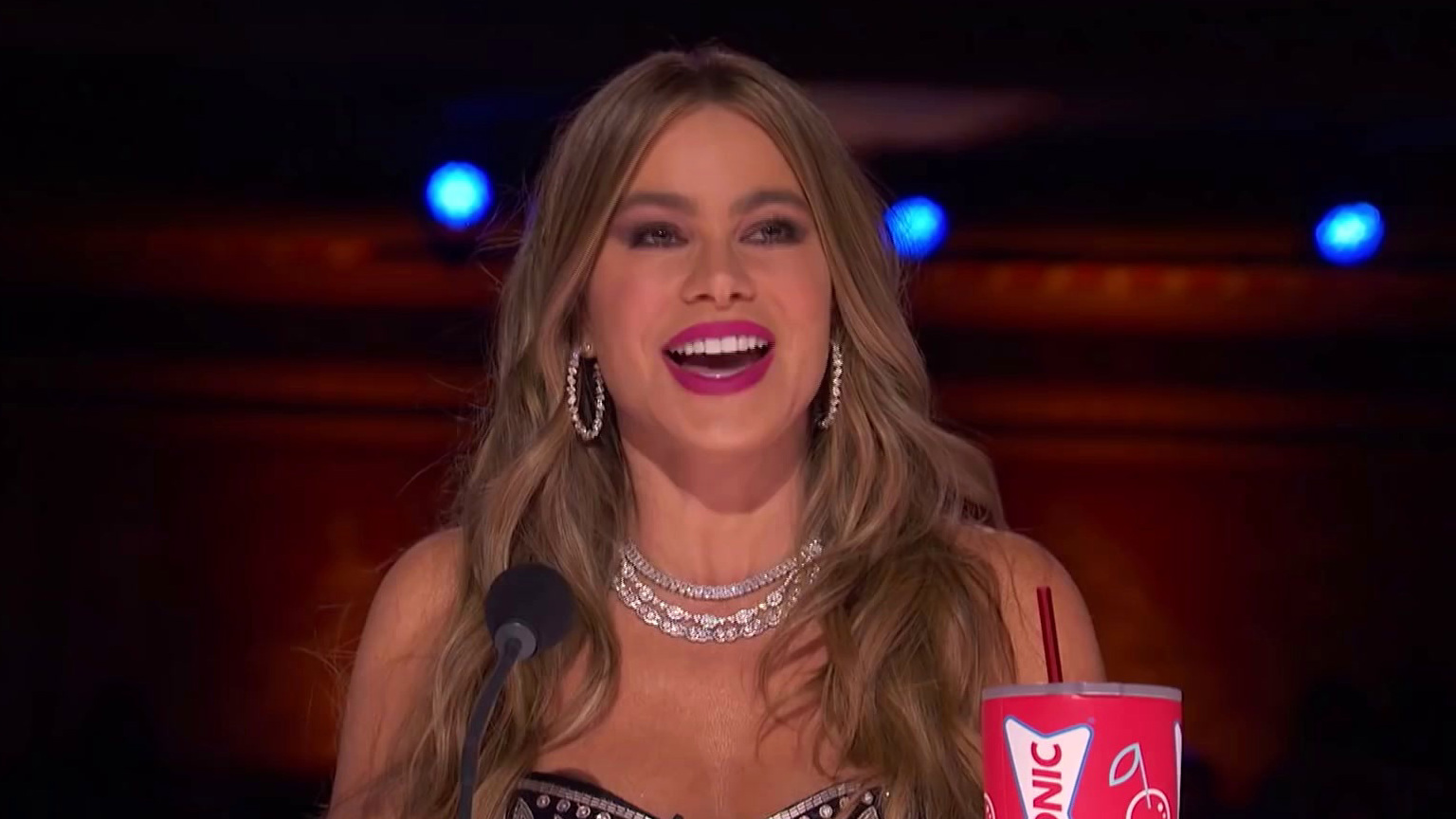 America's Got Talent: Auditions 8
