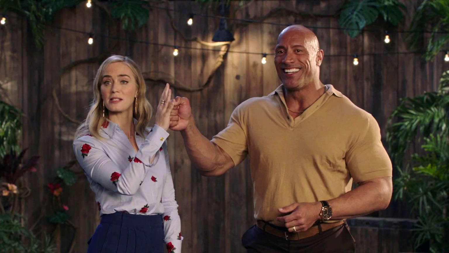 Jungle Cruise: Cast Camaraderie (UK Featurette)