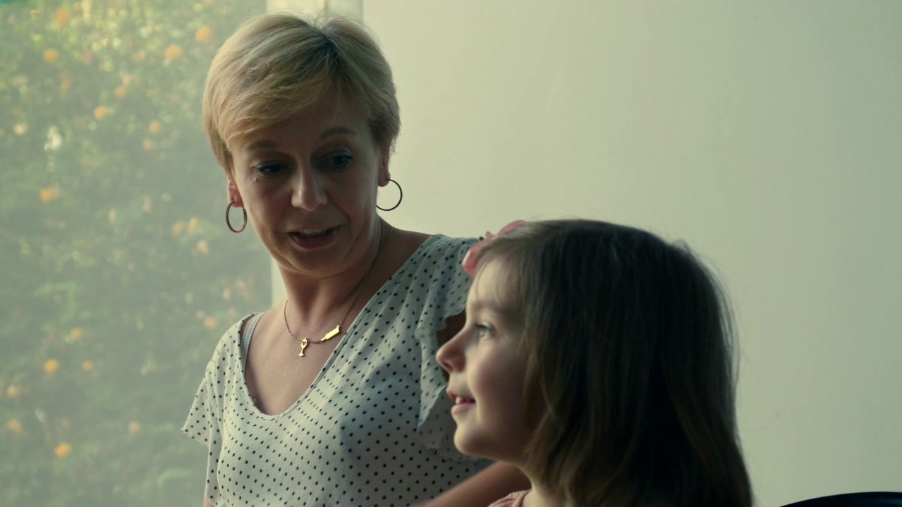 Little Girl (US Trailer 1)