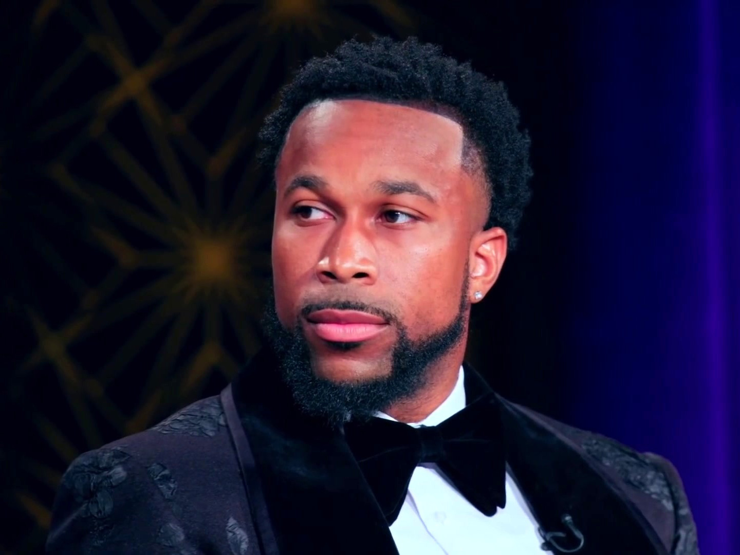 Put A Ring On It: Shay Tells Alfonzo's Date To Button Her Shirt - TV Guide