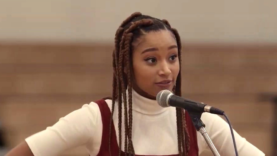 Dear Evan Hansen: Amandla Finding Alana (Featurette)