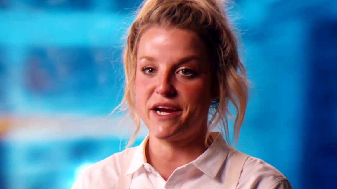 Next Level Chef: A Cook-Off Between Mariah And Amber