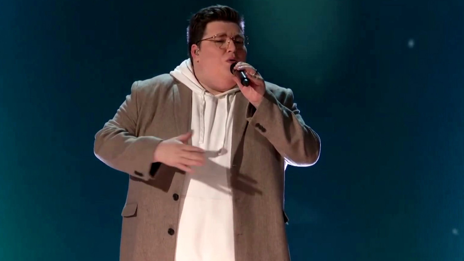 American Song Contest: Jordan Smith Performs Sparrow