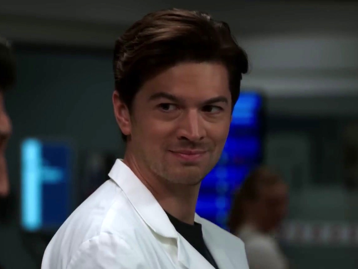 Chicago Med: The Clothes Make The Man, Or Do They?