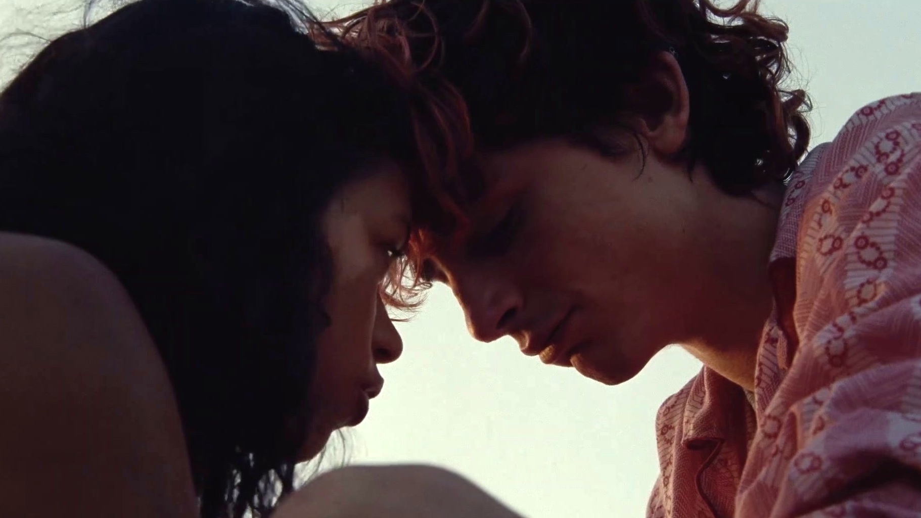 Bones And All: Outsiders In Love
