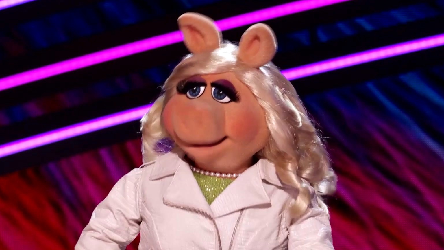 The Masked Singer: Beetle Performs The Way You Look Tonight