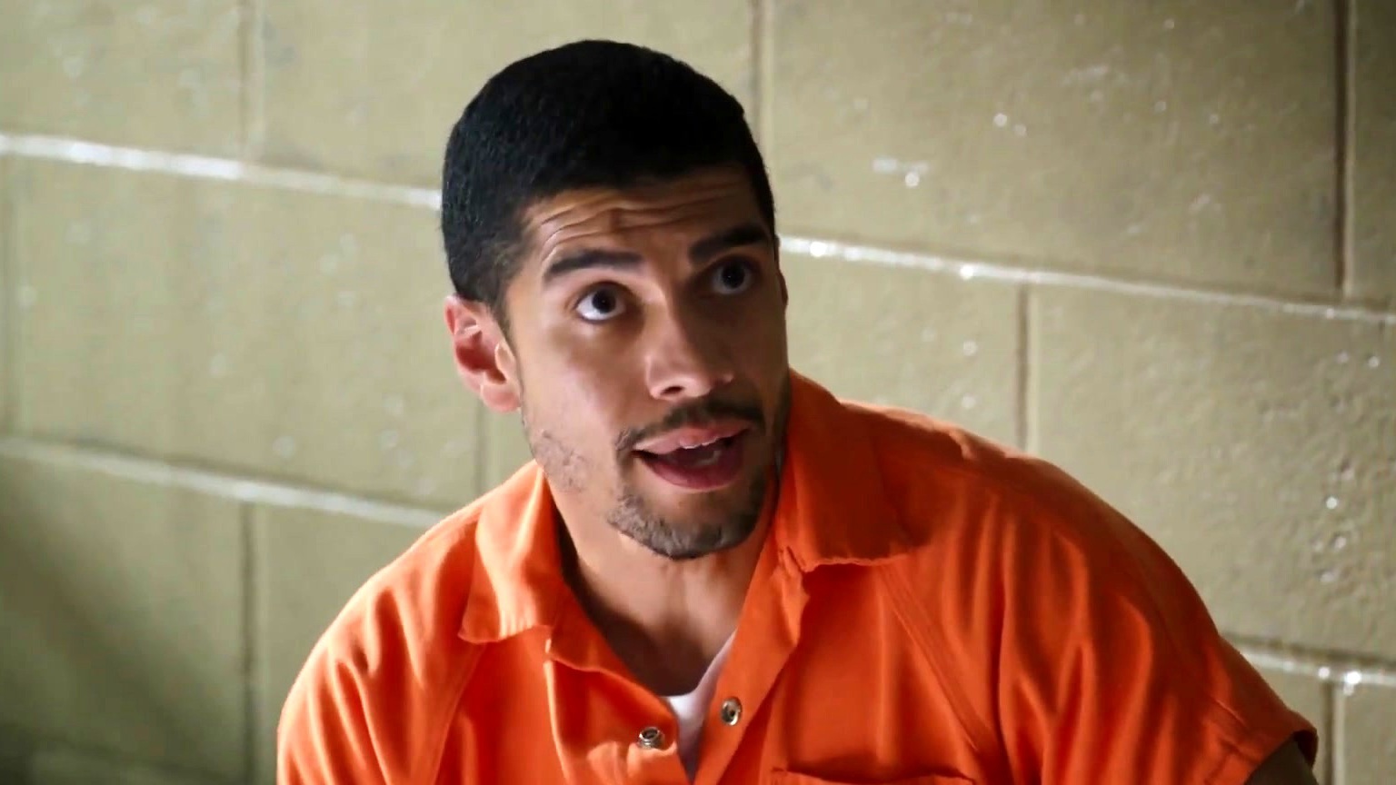 Law & Order: Organized Crime: Reyes Convinces Kenny To Rat Out Criminals While Undercover