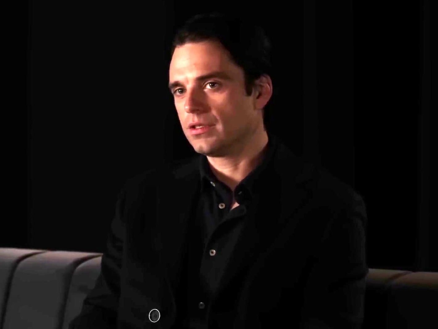 Sharper: The Art Of Deception (Featurette)