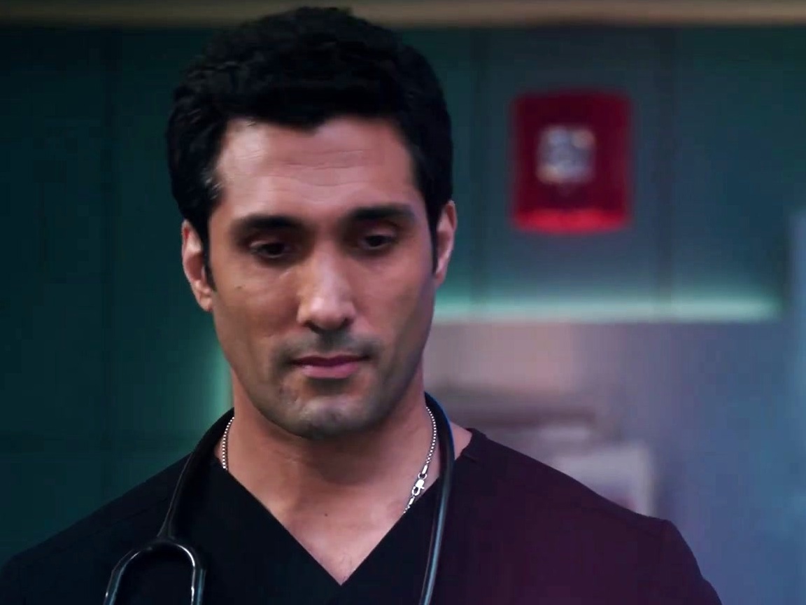 Chicago Med: Marcel Works With The 2.0 Technology