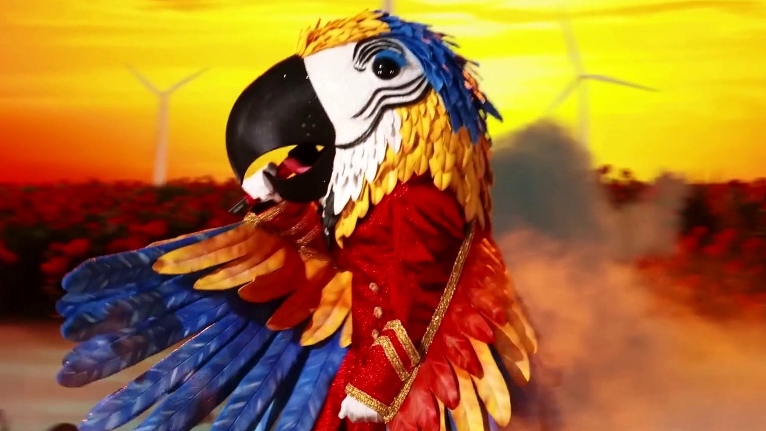 The Masked Singer: Macaw Performs Live Like You Were Dying